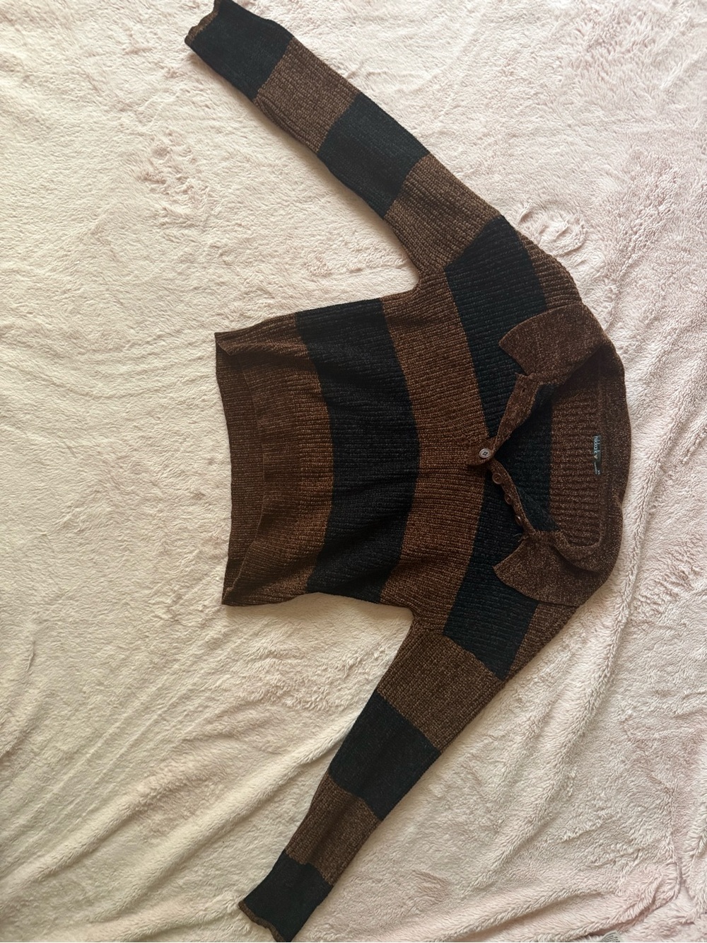 Women’s Striped Crewneck Pullover Sweater in Brown and Black